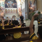 2ºs anos visitam Igreja São Pelegrino.