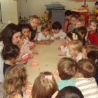 Creches II recebem visita da dentista