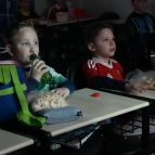 Cinema + camiseta de time - 2º ano