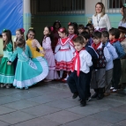 Alunos do Pré trazem orgulho para o momento cívico