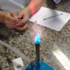 Teste das chamas no Laboratório de Química