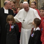 Papa Francisco e Lassalistas em encontro no Vaticano