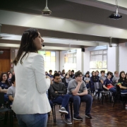 Ensino Médio participa da Feira das Profissões