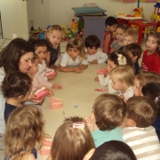 Creches II recebem visita da dentista