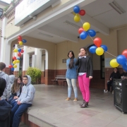 Intercambista venezuelana é recebida com festa