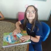 Entrega dos Livros da Escola da Inteligência  4º ano