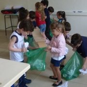 O Saci e a reciclagem do lixo