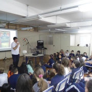 Antônio Schimeneck participa de bate-papo com 5º ano