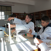 Ciência, curiosidade e muita mão na massa!