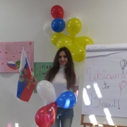Intercambista russa é recepcionada com festa