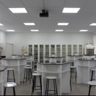 Laboratório de Química, Física e Biologia