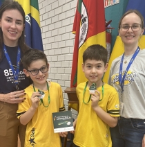 Alunos do 2º ano participam de Feira de Matemática 