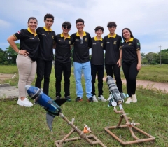 La Salle Manaus Faz História na Jornada de Foguetes