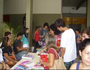 2ª Feira de Livros Usados no La Salle Santo Antônio 