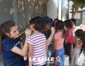 Grupos de Jovens visitam a Casa da Criança