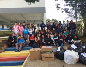 Ação Solidária na Escola La Salle Esmeralda