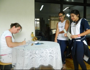 Vacinação contra HPV no Colégio La Salle Peperi é efetivada pela Secretaria de Saúde de São Miguel do Oeste